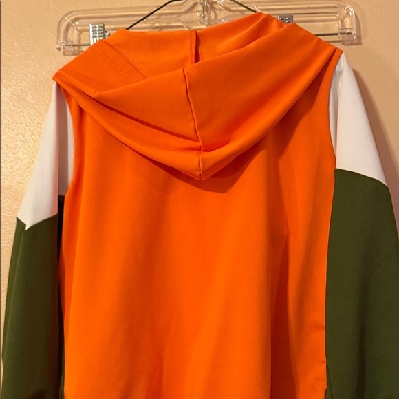 Kids' Green and Orange Tracksuit - Picture 3 of 6